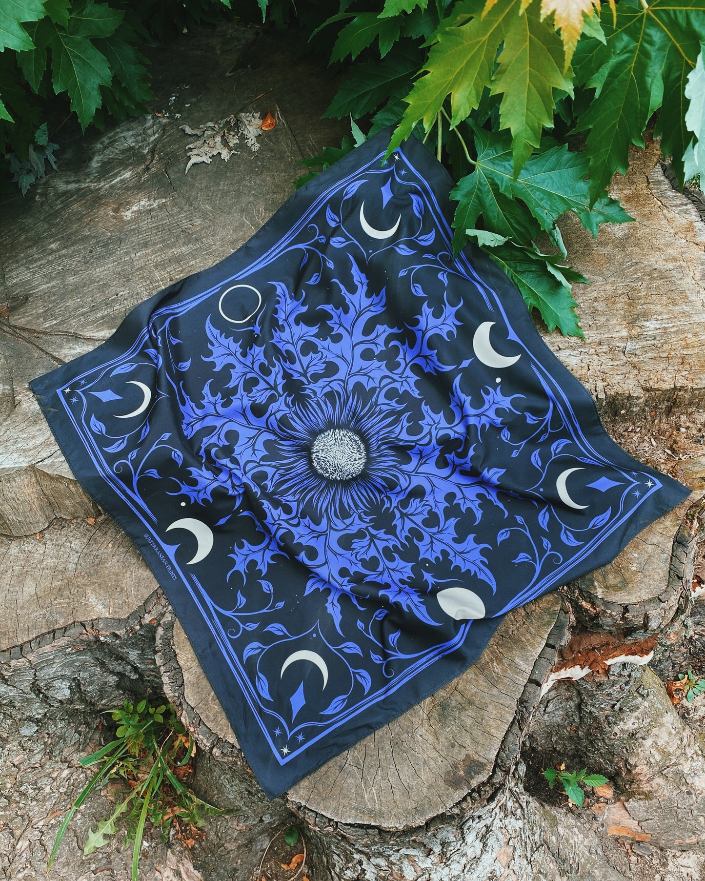 Eguzkilore bandana