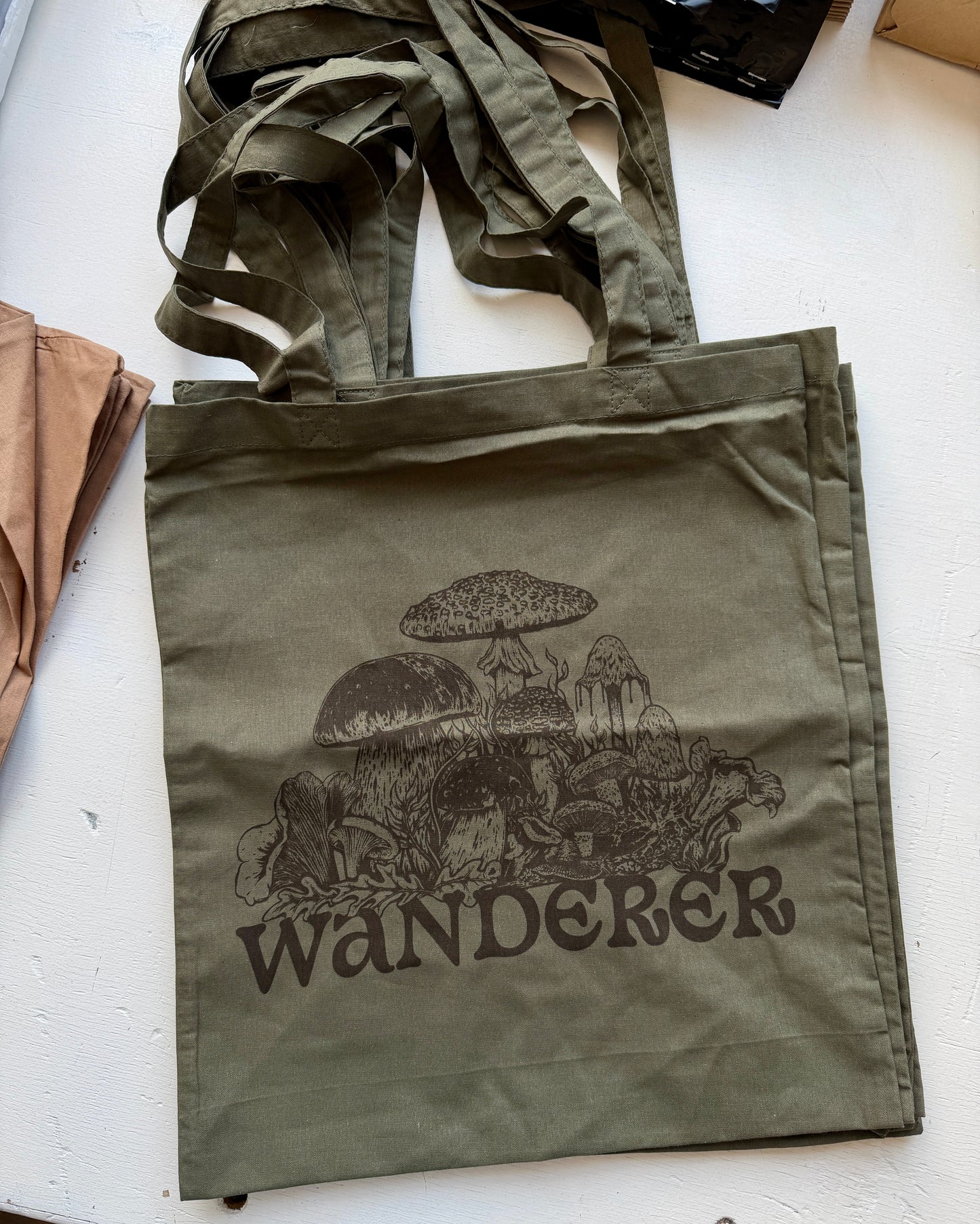 Wanderer tote bag
